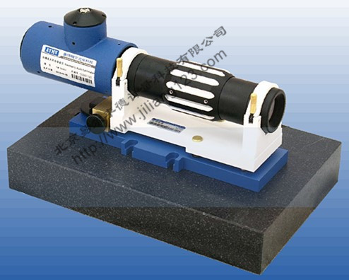 內(nèi)調(diào)焦雙軸光電自準(zhǔn)直儀  FM-3025I